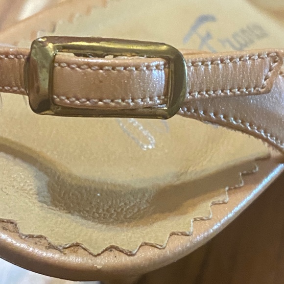 Vintage Moda Franco peach leather sling back heels. Sz 8.5 - Picture 9 of 16